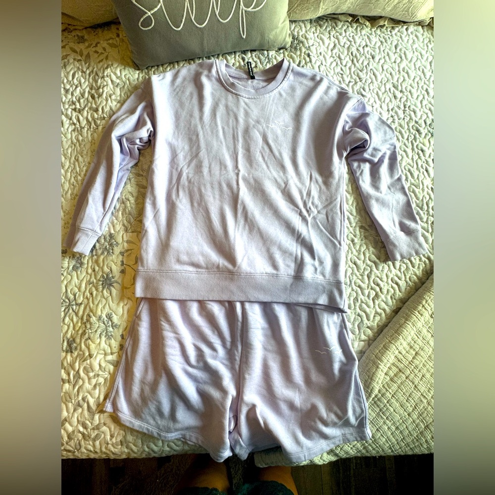 Lavender Lounge Set